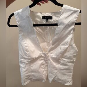 Lulu's Scalloped White Button-Up Blouse